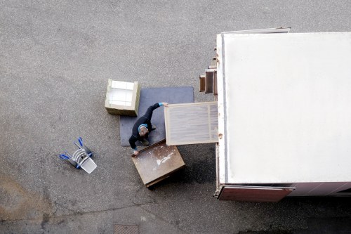 Booking and payment terms for removal services